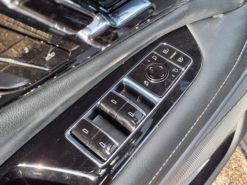 New 2026 Cadillac Optiq Sport 1 image 13