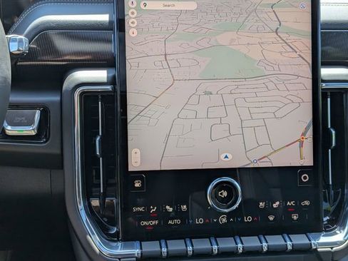 New 2026 GMC Yukon Elevation w/ Elevation Premium Package AWD/4WD image 16