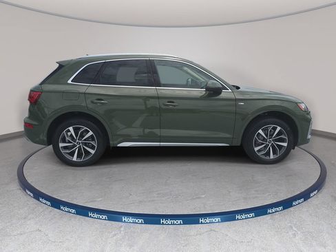 Used 2023 Audi Q5 2.0T Premium Plus w/ Premium Plus Package AWD/4WD image 7