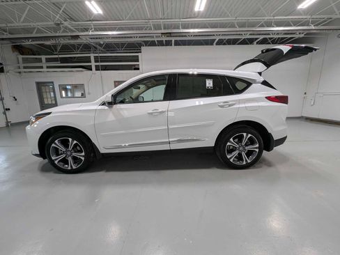 Certified 2023 Acura RDX AWD w/ Advance Package image 9