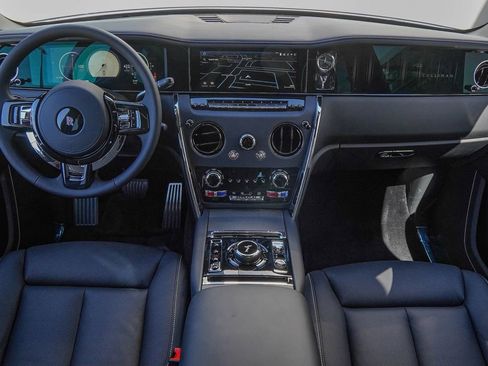 New 2026 Rolls-Royce Cullinan AWD/4WD image 38