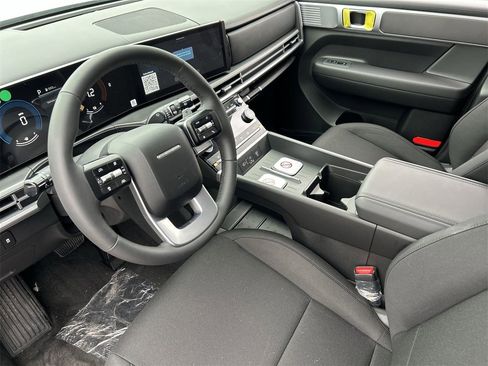 New 2026 Hyundai Santa Fe SE image 17