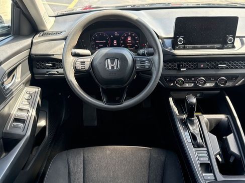 Used 2024 Honda Accord EX image 17