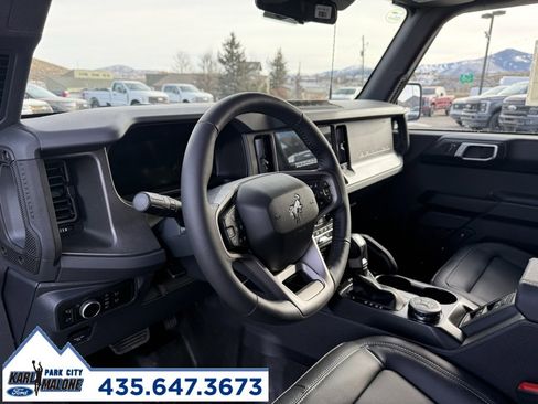 New 2025 Ford Bronco Badlands image 7