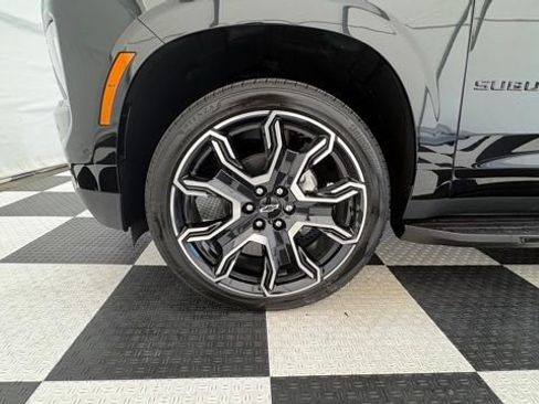 New 2026 Chevrolet Suburban RST w/ RST Capability Package AWD/4WD image 11