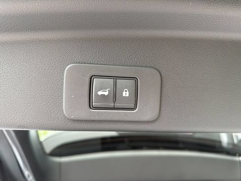 Certified 2025 Nissan Murano SV AWD/4WD image 21