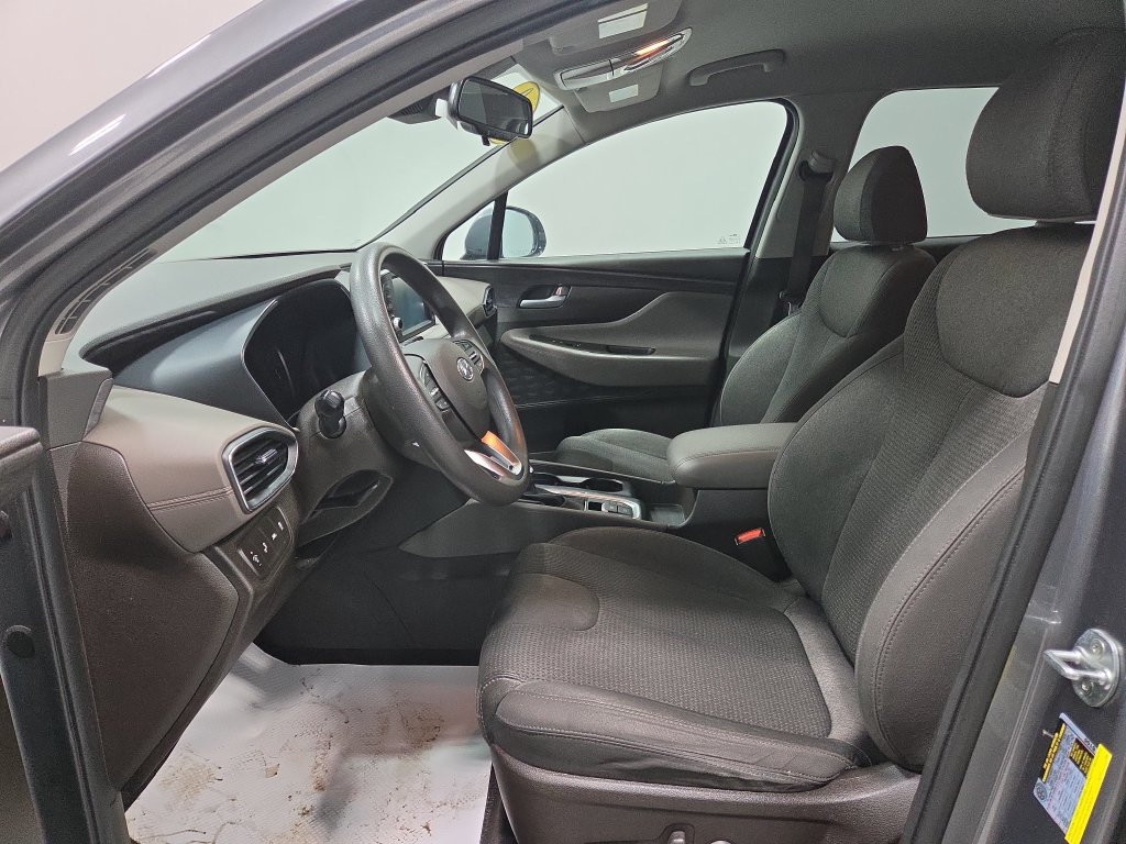 Used 2020 Hyundai Santa Fe SEL w/ Cargo Package FWD image 2