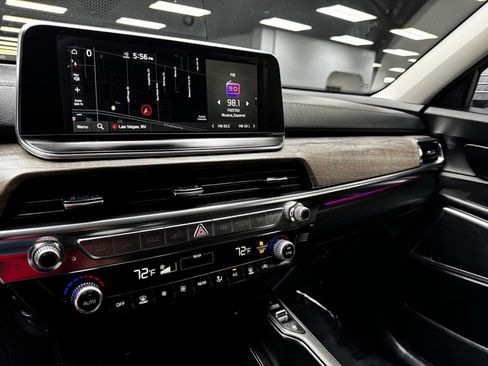 Used 2022 Kia Telluride SX w/ Towing Package image 24