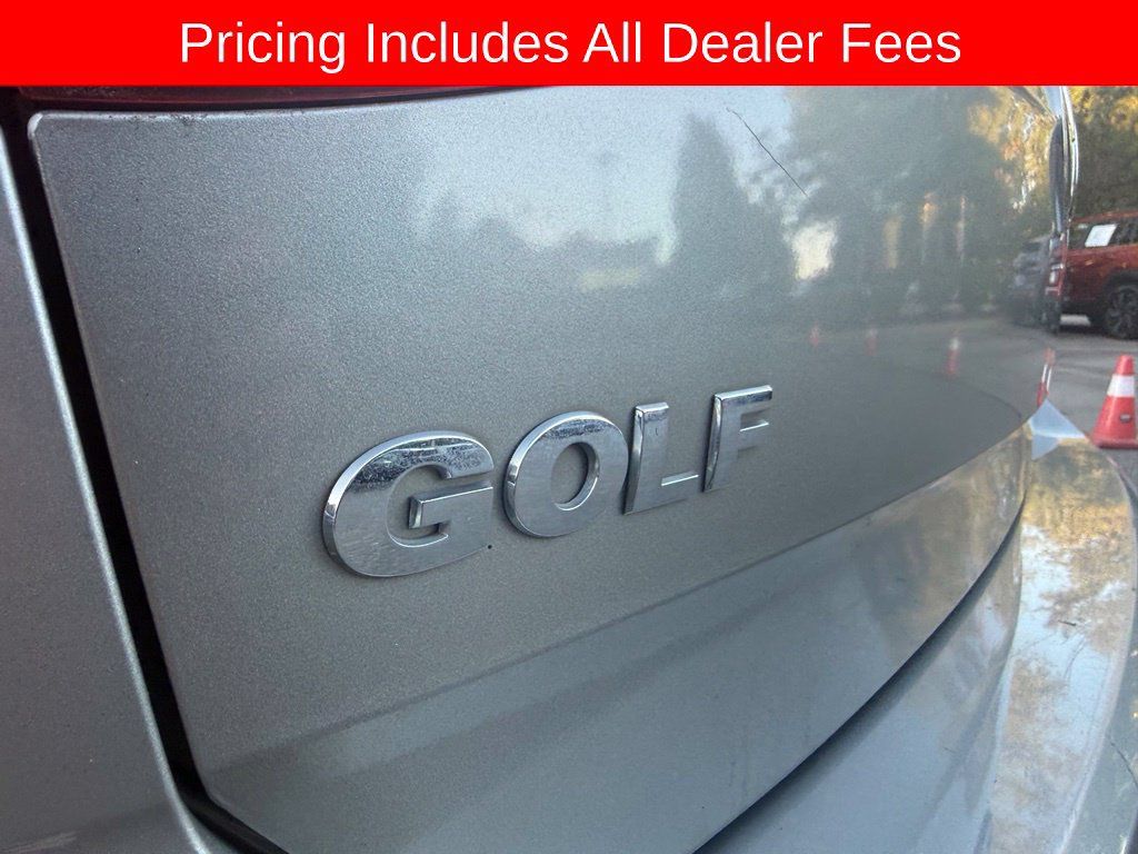 Used 2017 Volkswagen Golf S FWD image 6