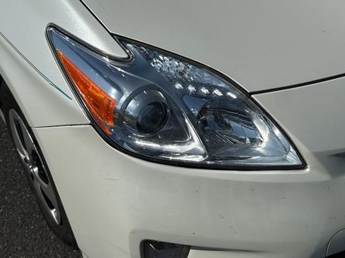 Used 2015 Toyota Prius Two FWD image 12