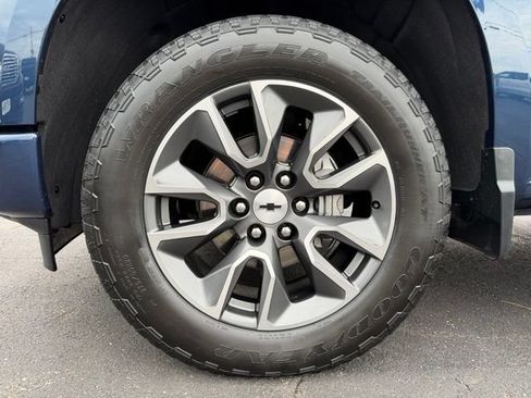 Certified 2023 Chevrolet Silverado 1500 RST AWD/4WD image 6