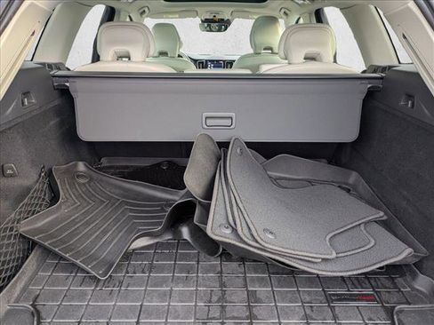 Used 2021 Volvo XC60 T6 Inscription w/ Advanced Package image 6