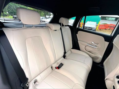 Used 2026 Mercedes-Benz GLA 250 4MATIC image 29