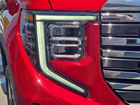New 2026 GMC Sierra 1500 SLT w/ SLT Premium Package AWD/4WD image 10