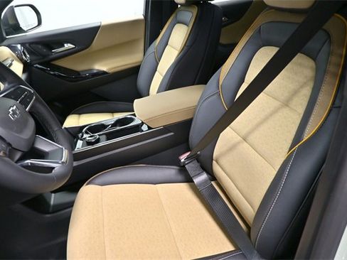 New 2026 Chevrolet Equinox ACTIV w/ Convenience Package III image 11