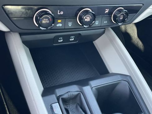Used 2025 Honda Accord LX image 18