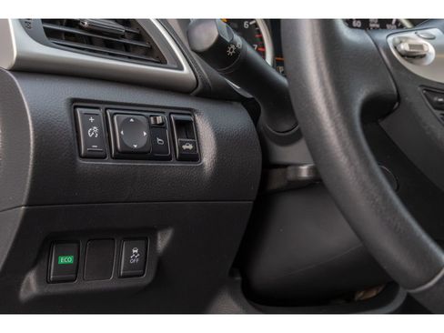 Used 2019 Nissan Sentra SV image 19