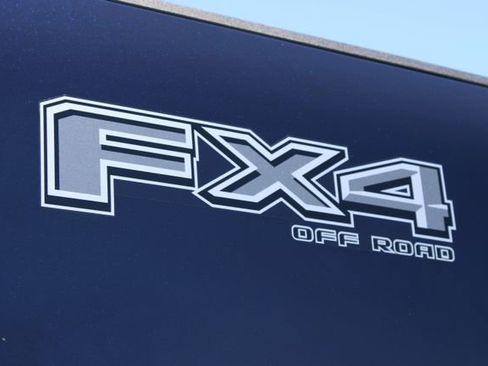 Used 2025 Ford F250 Lariat w/ Lariat Ultimate Package AWD/4WD image 19