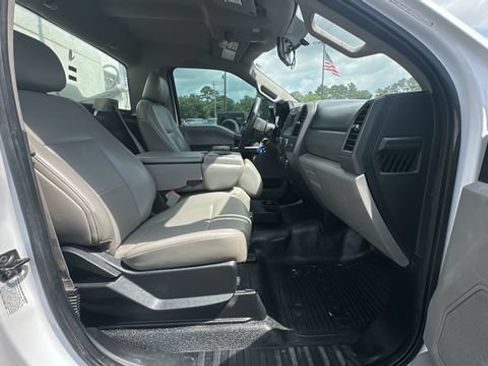 Used 2019 Ford F550 4x4 Regular Cab Super Duty image 18