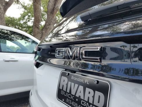 New 2026 GMC Acadia Elevation w/ Black Edition FWD image 7