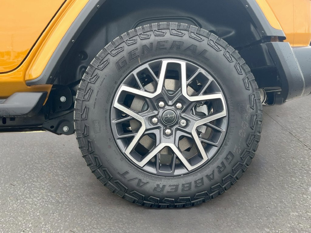 New 2026 Jeep Wrangler Unlimited Sahara AWD/4WD image 29