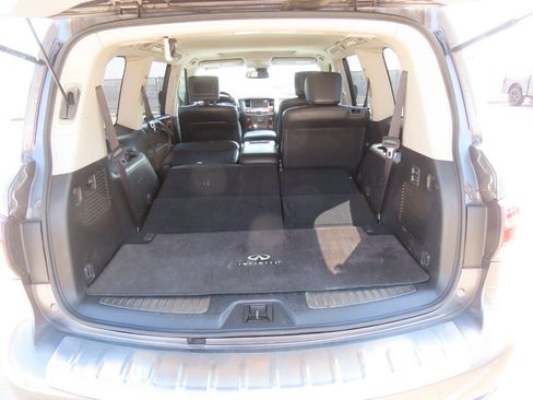 Used 2015 INFINITI QX80 2WD w/ Deluxe Technology Package image 14