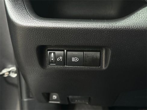 Certified 2021 Toyota RAV4 LE image 15