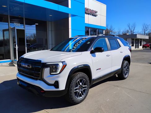 New 2026 GMC Terrain AT4 w/ Convenience Package III image 30