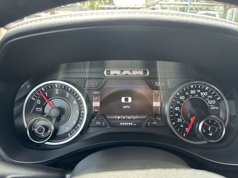 Used 2020 RAM 1500 Laramie image 15