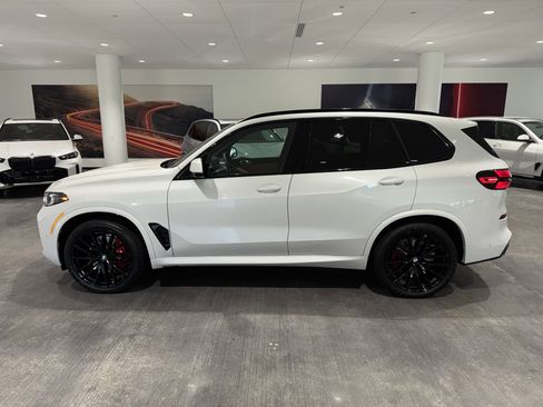 New 2026 BMW X5 sDrive40i w/ M Sport Package image 4