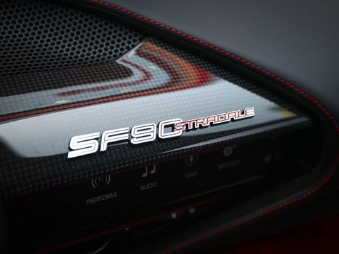 Certified 2022 Ferrari SF90 Stradale AWD/4WD image 40