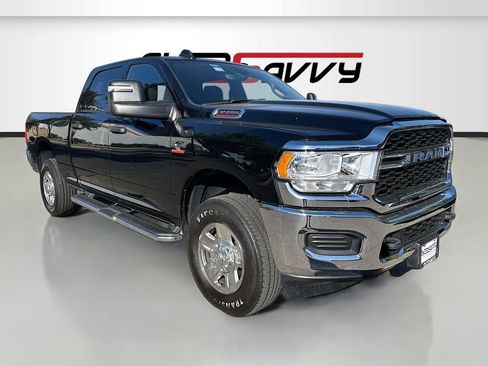 Used 2024 RAM 3500 Tradesman w/ Chrome Appearance Group AWD/4WD image 1