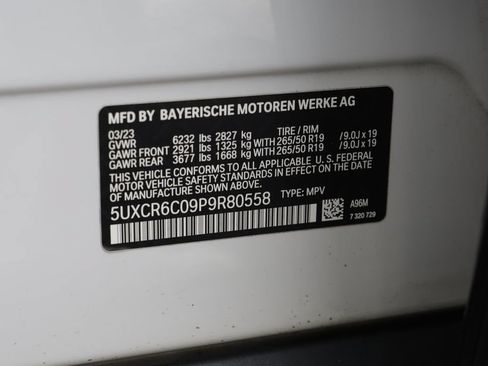 Used 2023 BMW X5 xDrive40i w/ Parking Assistance Package AWD/4WD image 25