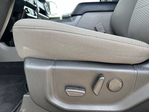 Used 2019 Ford F150 XLT w/ Equipment Group 302A Luxury AWD/4WD image 16