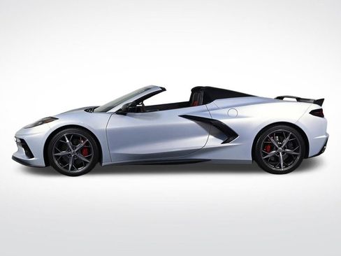 Used 2021 Chevrolet Corvette Stingray Preferred Conv w/ Z51 Performance Package RWD image 2