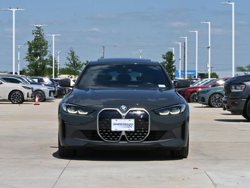 Certified 2023 BMW i4 eDrive35 w/ Premium Package RWD image 3