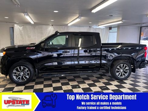 Used 2022 Chevrolet Silverado 1500 RST w/ Z71 Off-Road Package image 5