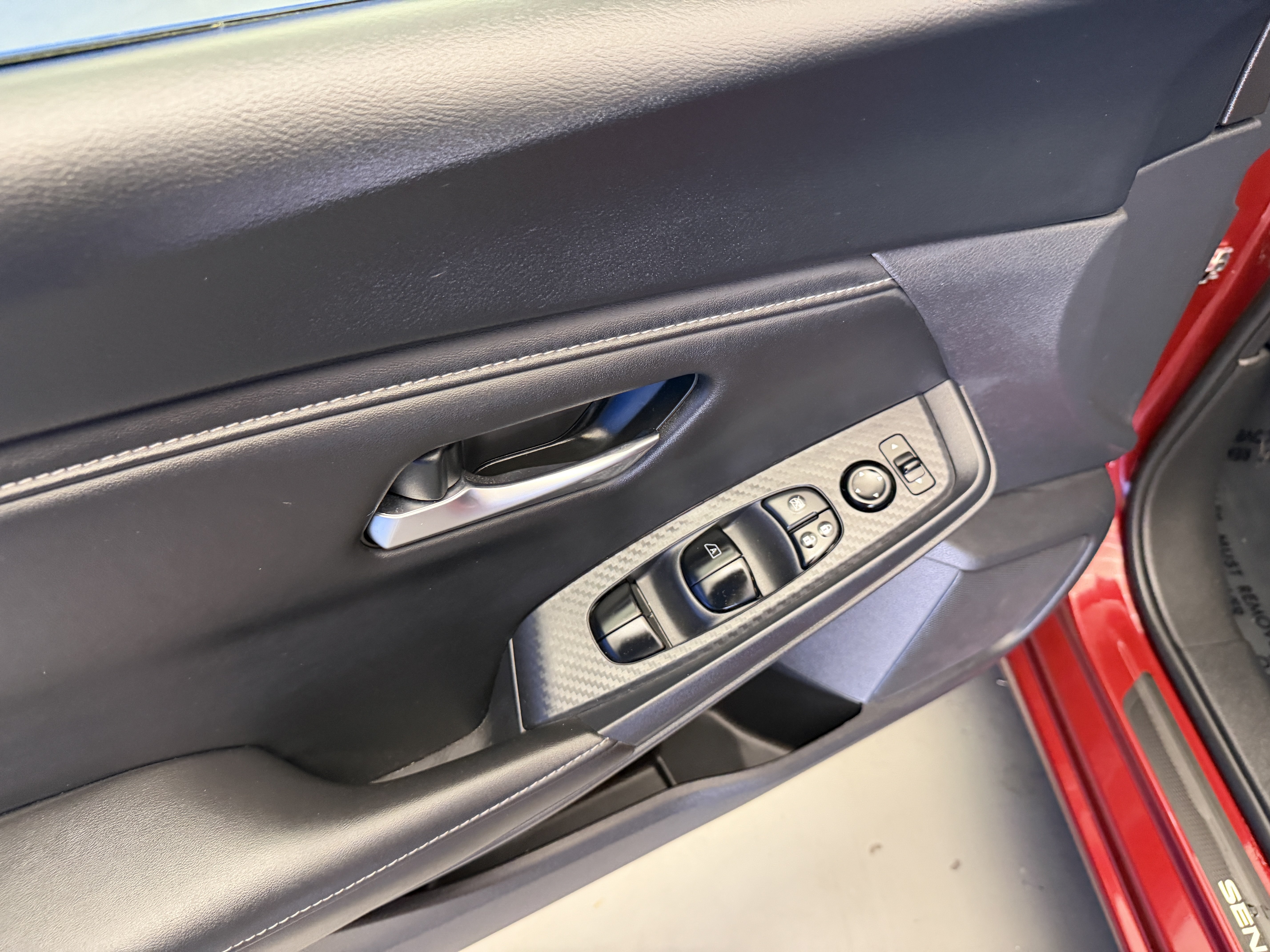 Used 2024 Nissan Sentra SV w/ All-Weather Package FWD image 10