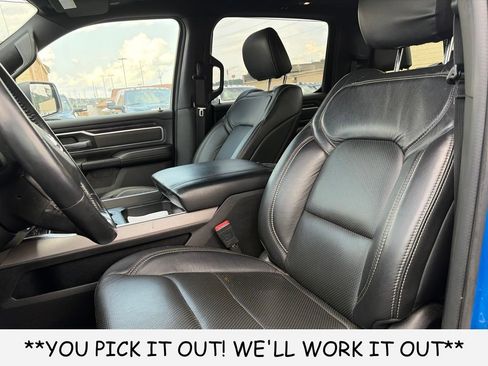 Used 2022 RAM 1500 Big Horn AWD/4WD image 9