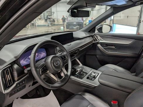 Certified 2025 MAZDA CX-90 Plug-In Hybrid w/ Premium Plus image 15