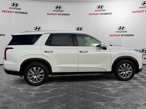 Used 2025 Hyundai Palisade SEL AWD/4WD image 2
