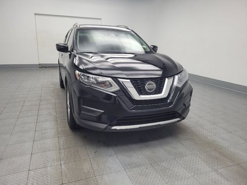 Used 2020 Nissan Rogue SV FWD image 14