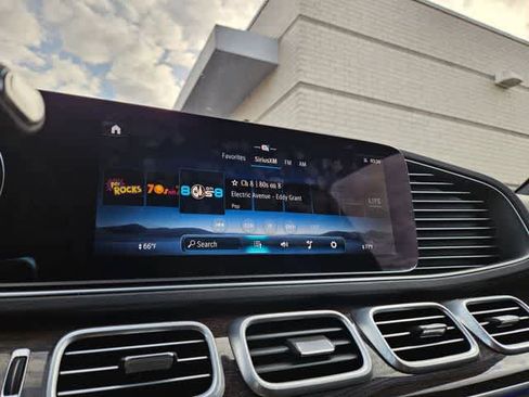 Certified 2025 Mercedes-Benz GLS 450 GLS 450 image 32