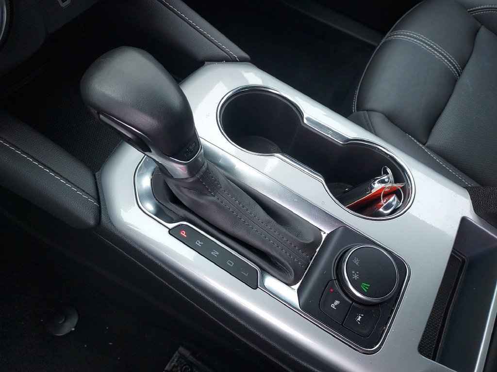 Used 2024 Chevrolet Blazer LT FWD image 24