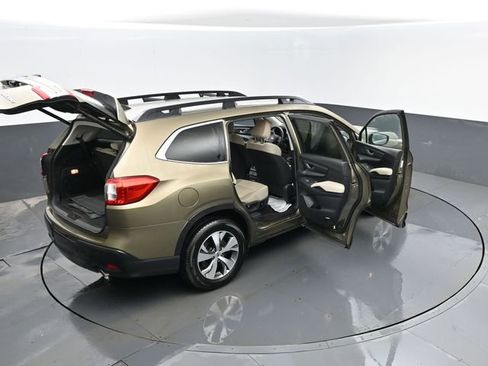 Used 2024 Subaru Ascent Premium w/ Convenience Package image 27