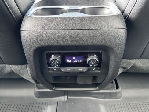 Used 2025 Chevrolet Traverse High Country w/ LPO, Floor Liner Package AWD/4WD image 42