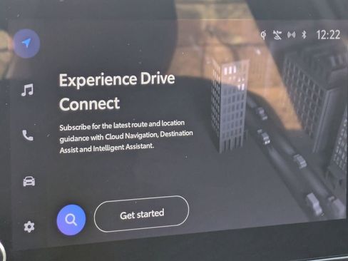 Used 2025 Toyota Camry LE image 17