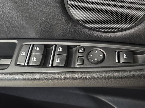 Used 2017 BMW X5 xDrive50i image 31