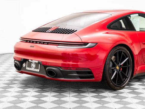 Used 2020 Porsche 911 Carrera S image 31