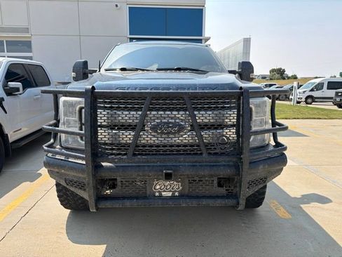 Used 2018 Ford F350 Lariat w/ Lariat Value Package AWD/4WD image 7